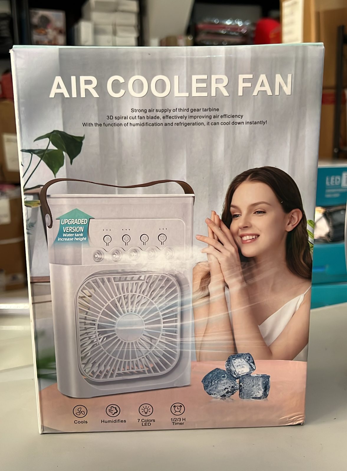 Ventilador portátil de aire frio 3-en-1 Enfriador de aire, ventilador y humidificador de escritorio luz RGB temporizador