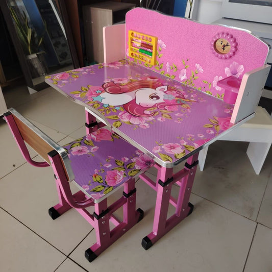 Escritorio + silla de niño regulable con diseño