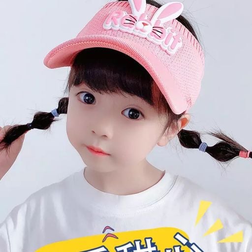 Visera de niño con diseño conejo