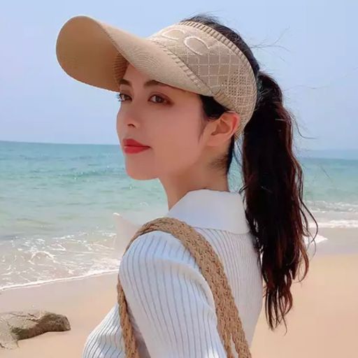 Visera de algodón con bordado Gucc de dama