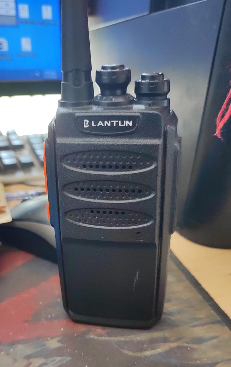 Radio Walkie Talkie LT-V1 Lantun (2 Radios)