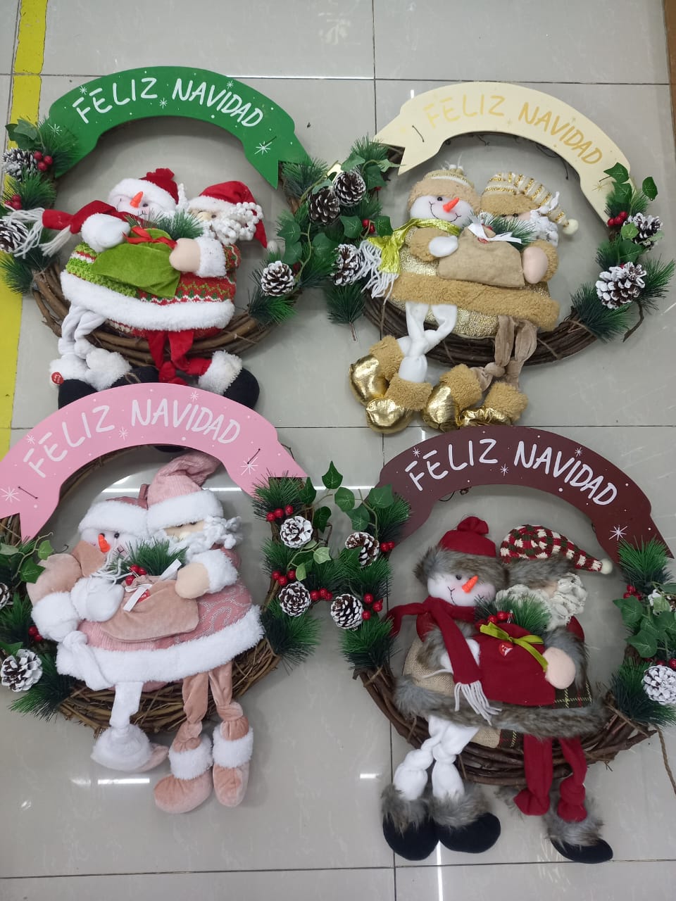 Coronas navideñas navidad de madera 45CM papa noel y hombre de nieve